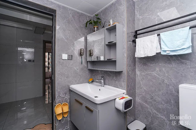 142㎡四居，客廳中打造休閑吧臺(tái)，這種戶型設(shè)計(jì)實(shí)用又舒適